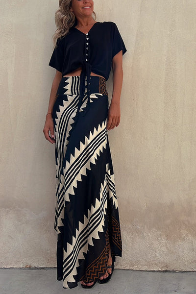 Audrey - Silk maxi skirt with geometric print