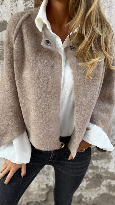 BEA | Women's Wool Coat with Round Neck and Long Sleeves
