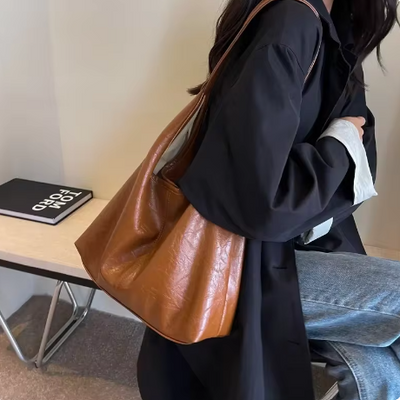 Elsa - Vintage Shoulder Bag